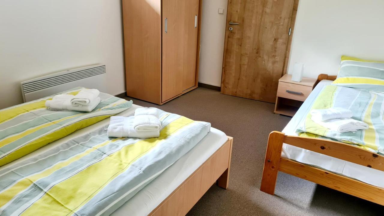Penzion Dominik Železná Ruda Exteriör bild